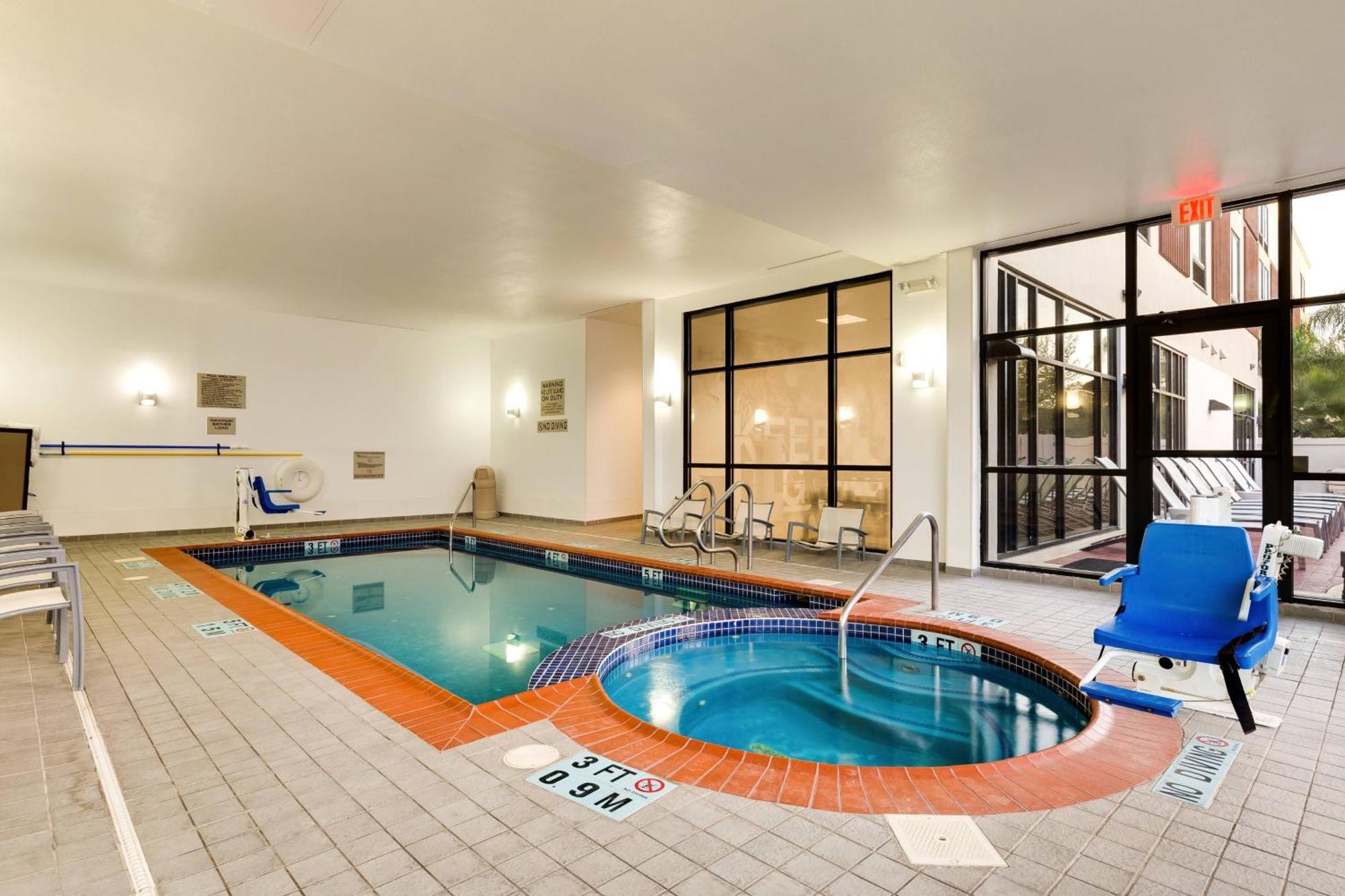 Springhill Suites By Marriott Mcallen Convention Center Екстер'єр фото